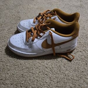 Nike Kids White and Brown Sneakers